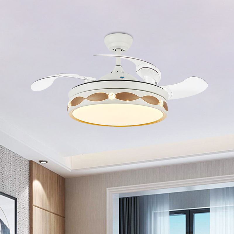 19.5 "brede witte LED Semi Flush Light Simple Metal Round Flush Mount Plafingventilator met 3 bladen