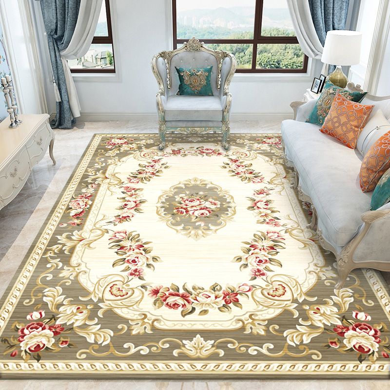 Tapis graphique polyester traditionnel rouge tapis de support sans glissement pour le salon