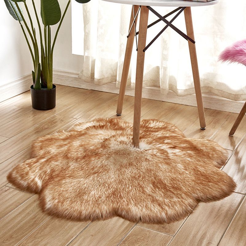 Novelty Shape Solid Color Rug Multicolored Simple Indoor Rug Acrylic Anti-Slip Backing Easy Care Area Carpet for Decoration