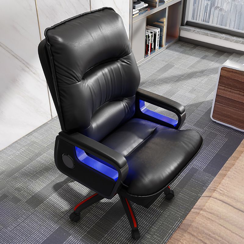 Nylon Base Modern Office Chair Executive Swivel Desk Chair with Padded Arms