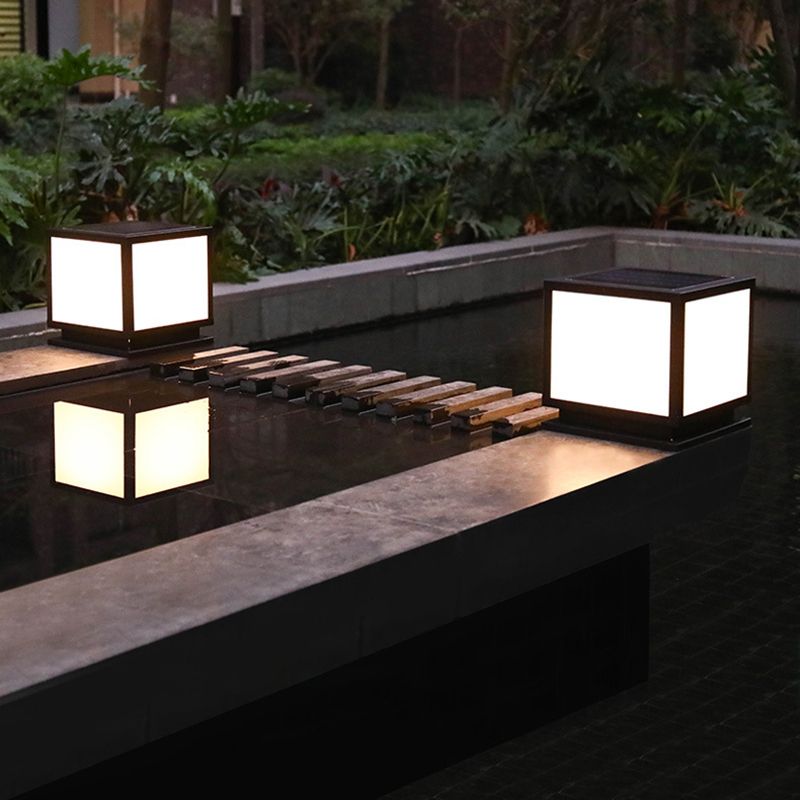 Modern Simple LED Pillar Light Household Solar Lamp for Backyard