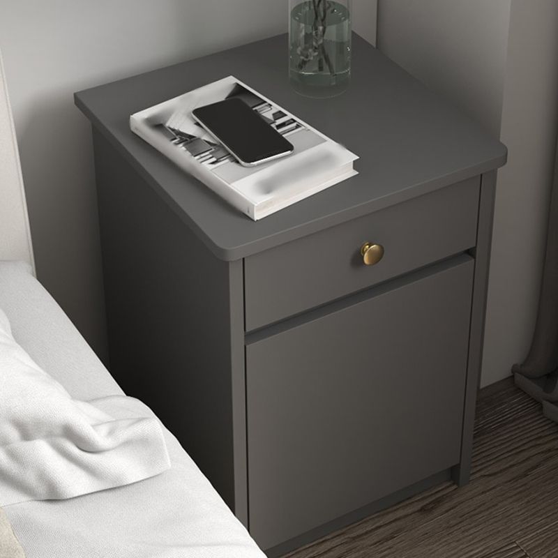 22" H Modern Bedside Cabinet Imitation Wood 1-Door 1-Drawer Nightstand