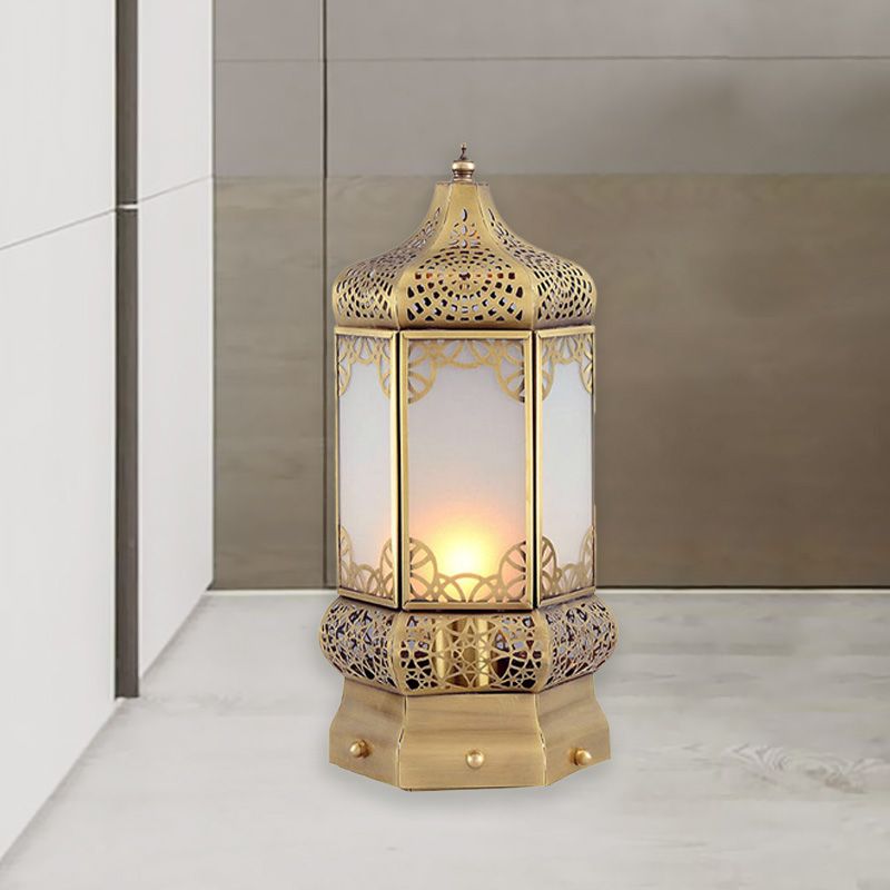 1 Light Desk Lighting Vintage Corridor Nightstand Lamp with Lantern Metal Shade in Brass