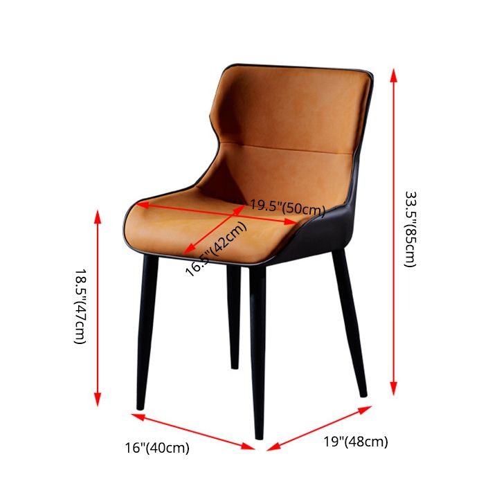 Sedia da pranzo in pelle moderna sedia a Wingback interno con gambe nere