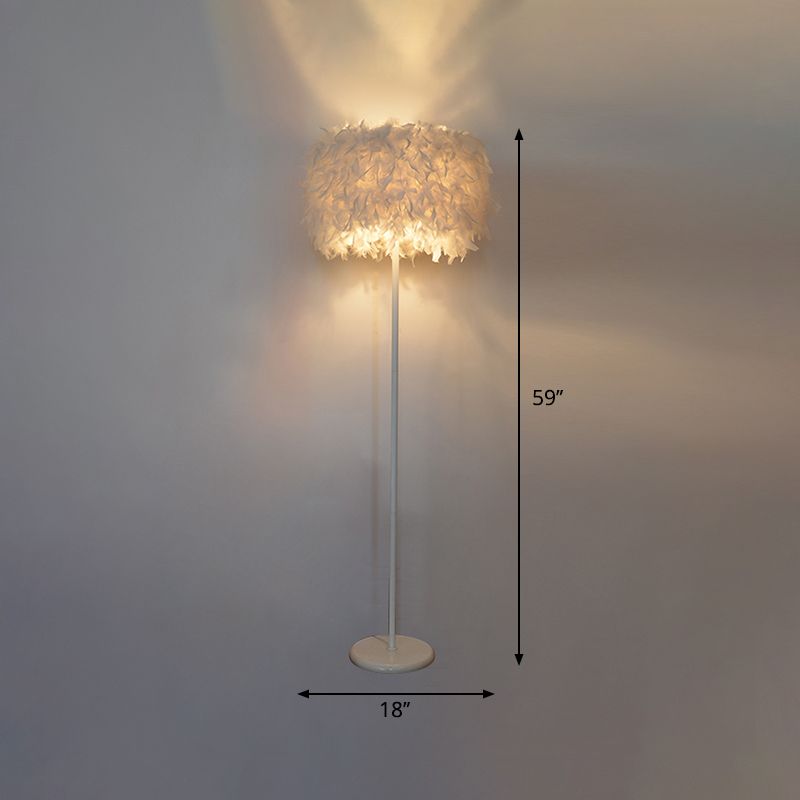 Drum Bedside Floor Lamp Feather 1-Light Modernist Stand Up Lamp in White with/without Crystal Drop