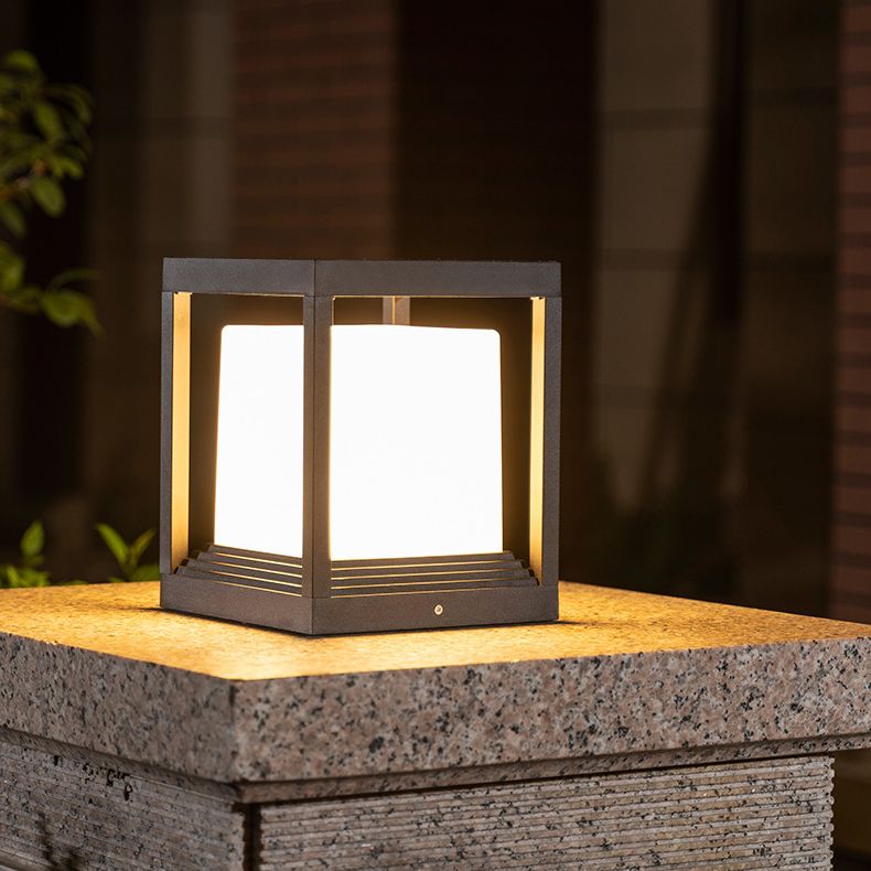 Solar Square Outdoor Lights Black Aluminum Waterproof Pillar Lamp for Garden