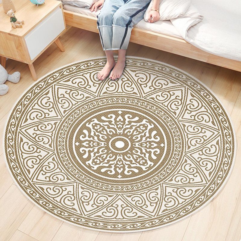 Nostalgic Traditional Rug Multi-Colored Floral Printed Carpet Anti-Slip Backing Pet Friendly Machine Washable Rug for Bedroom