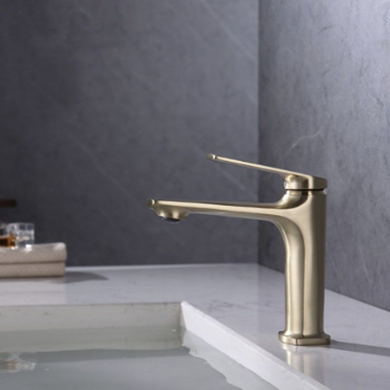 Modern Vessel Faucet Brass Lever Handles Low Arc Basin Lavatory Faucet