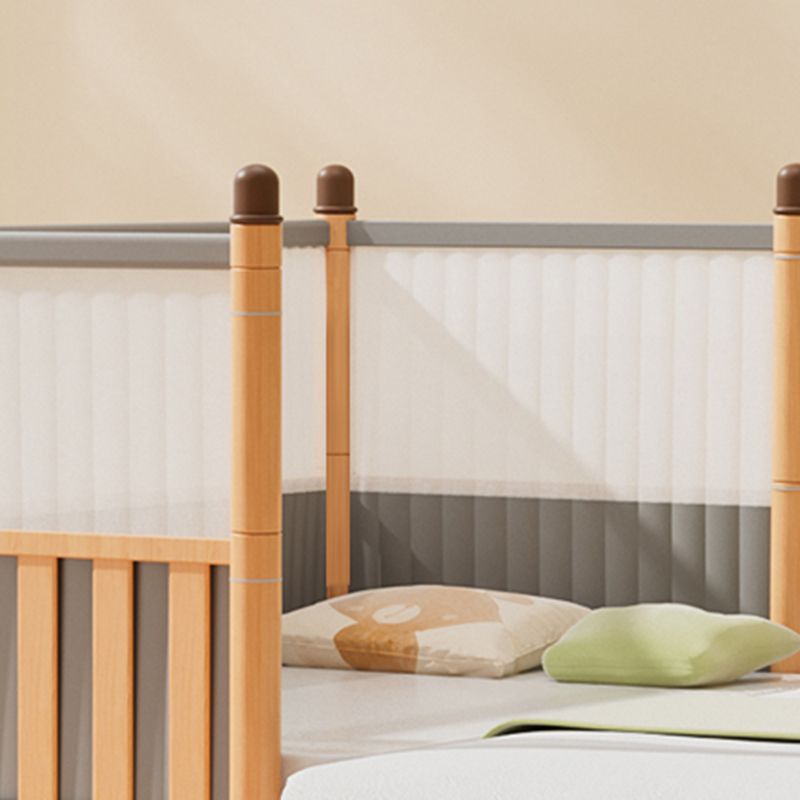 Scandinavian Brown Nursery Crib Wooden Nursery Bed with Guardrail