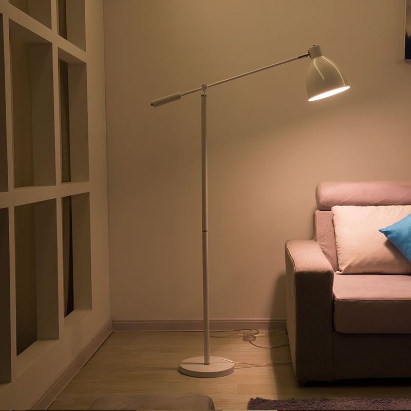 Nordique 1-Light Lampe Balance Balance Tâche de tâche Lumière avec une teinte en métal de cloche