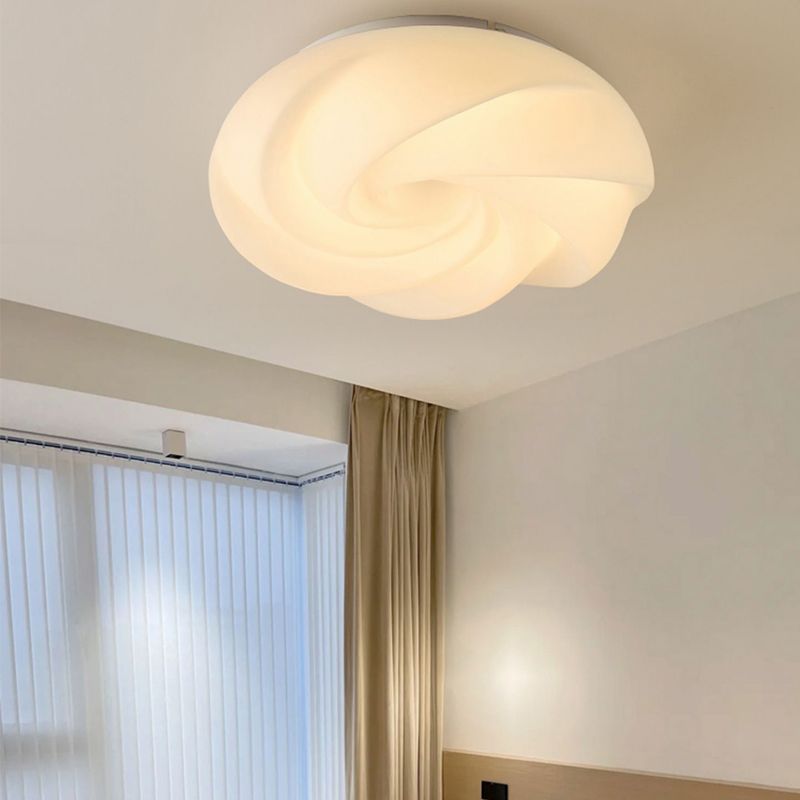 LED Modern Metal Flush Mount Cookie Shape Ceiling Light with Plastic Shade for Living Room