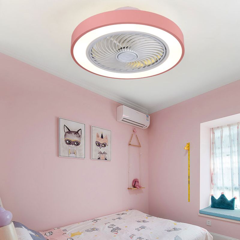 Ventilateur de plafond à LED en souffle