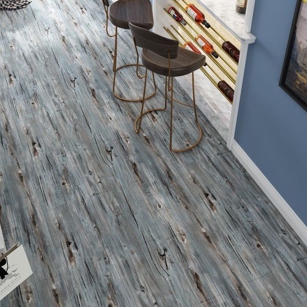 Classic Vinyl Floor Planks Wood Look Self Adhesive Vinyl Plank Flooring