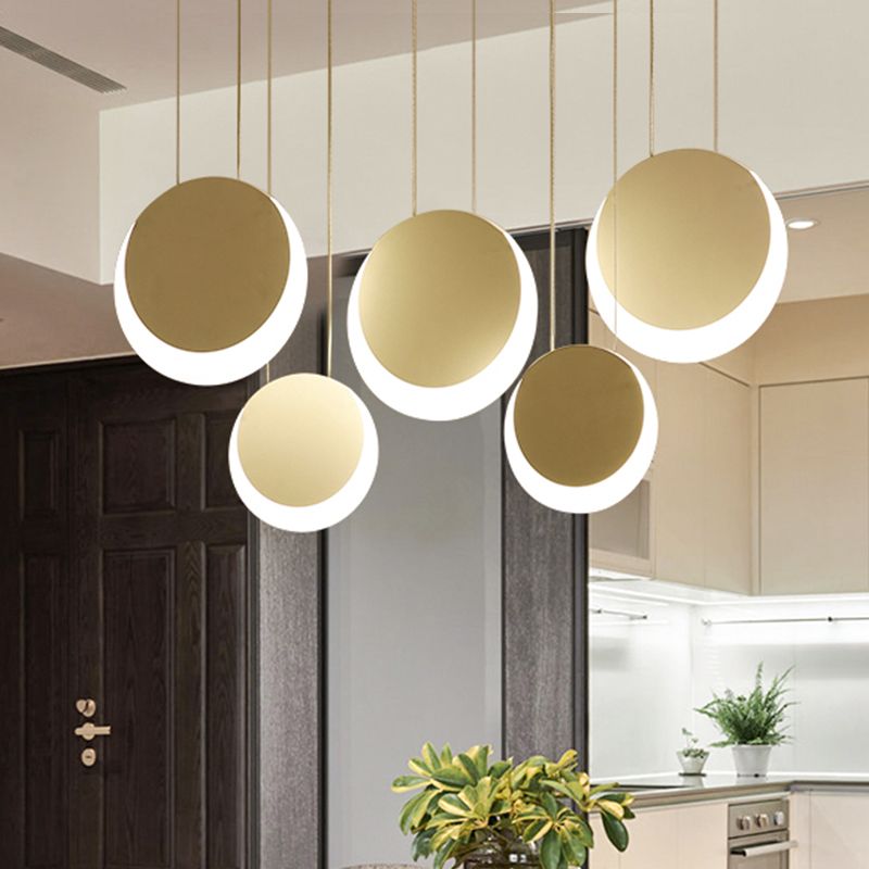 Apice multipla a forma di luna Metal Nordic Metal 3/4/5 Luci Cluster Bianco Luce a sospensione in luce calda/bianca