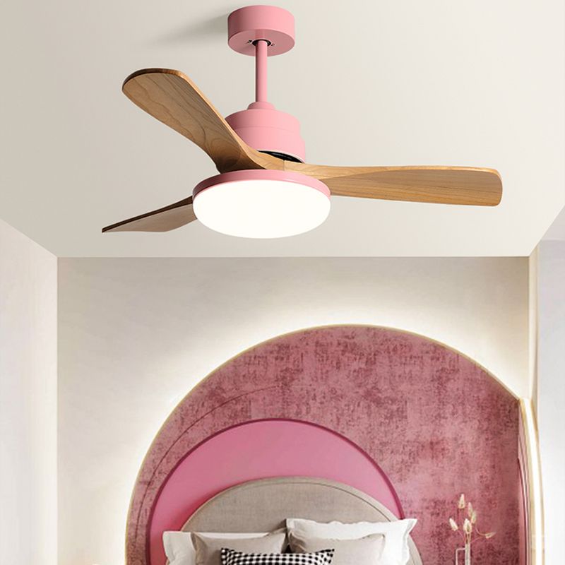 Nordic Style LED Ceiling Fan 3-Blade Fan Lighting with Wood for Dining Room