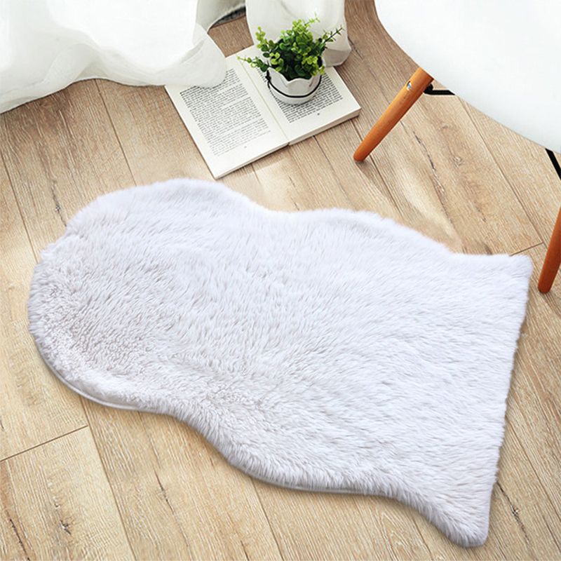 Irregular-Shape Plain Rug Multi Colored Nordic Rug Plush Pet-Friendly Anti-Slip Backing Washable Rug for Room