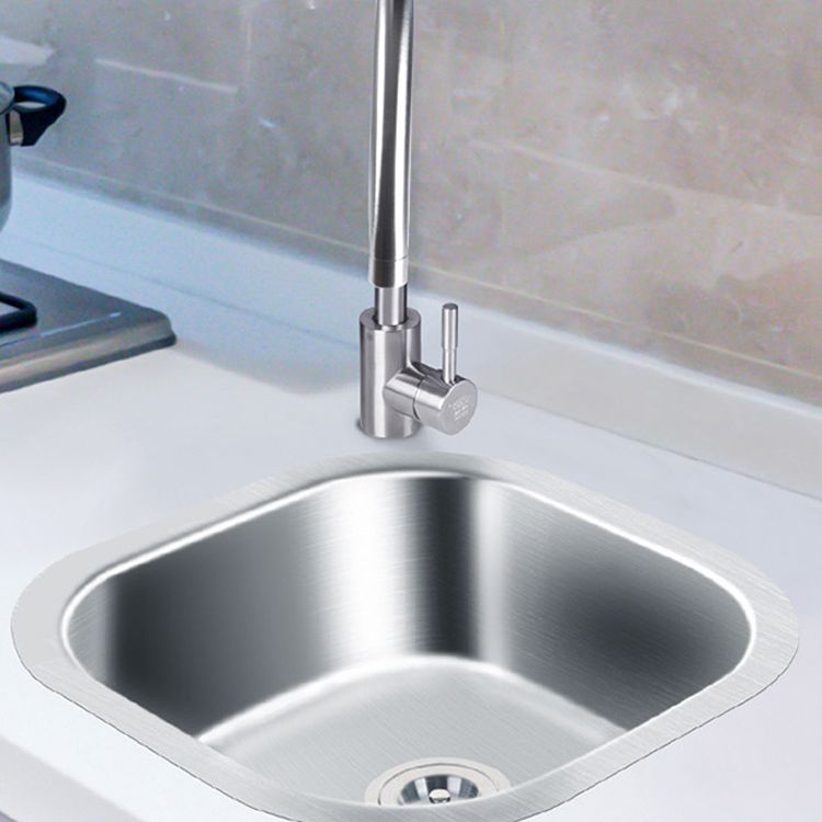 Modern Style Kitchen Sink Stainless Steel Kitchen Sink with Oval Shape