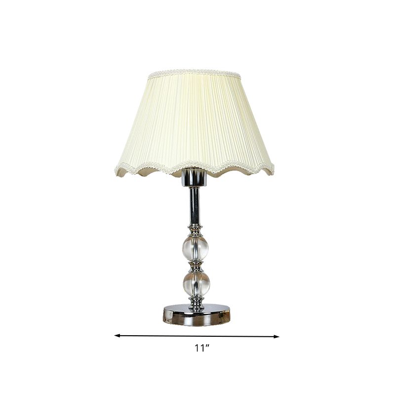 Lampe nocturne festonnée blanche Tissu traditionnel à la tête de tête de tête simple lumière avec accent à boule de cristal