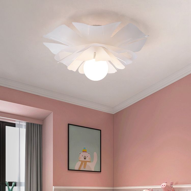 Modernism Ceiling Lamp Flower Acrylic Lighting Fixture in White for Bedroom