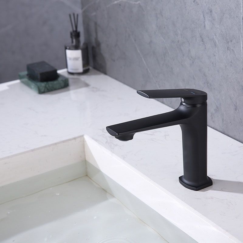 Modern Vessel Faucet Brass Lever Handles Low Arc Basin Lavatory Faucet