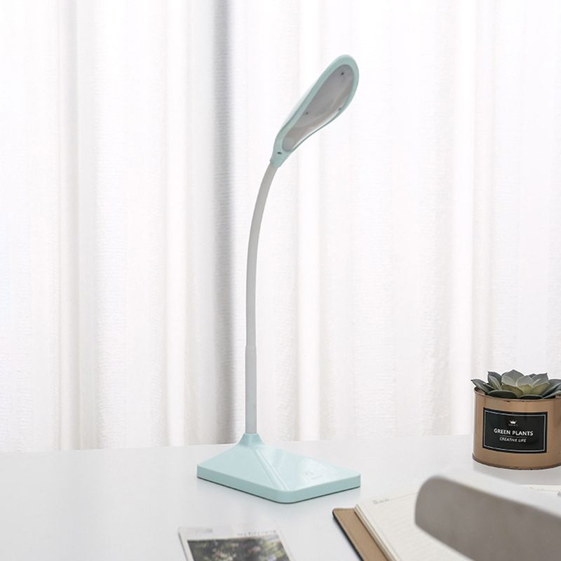 Simple Design Study LED Desk Lamp Touch Control Rechargeable Bedside Reading Light in Blue/Pink/White