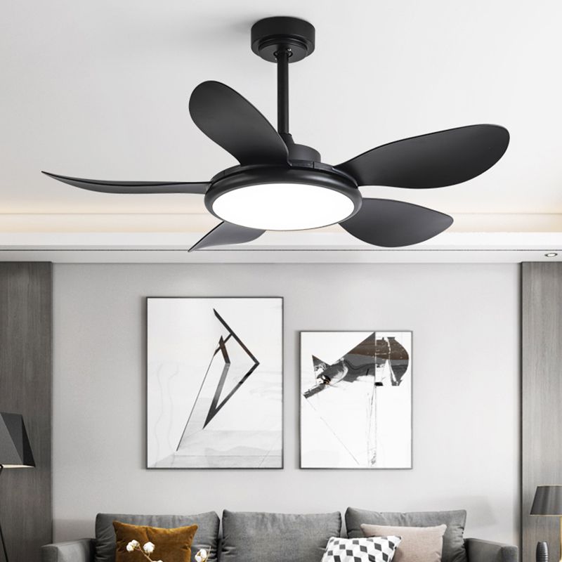 Nordic Style LED Ceiling Fan Lamp 5-Blade Fan Lighting for Living Room