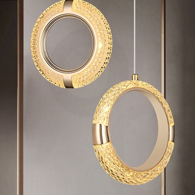 Circularity Shape Metal Pendant Lights Modern Style Hanging Lamps