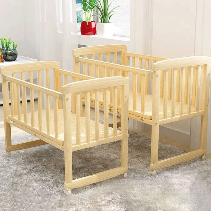 Scandinavian Convertible Crib Baby Crib Natural Wood Crib with Casters