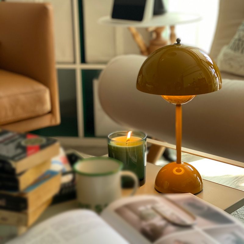 Macaron Style Table Lamp 1-Light Simple Desk Light for Living Room