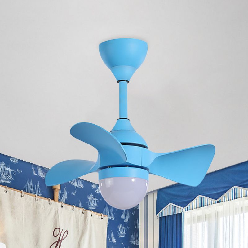 23.5 "W Half-bol schaduw LED ventilatorlamp Macaron Acryl Kinderen Slaapkamer Semi-flush plafondlicht met 3 messen in roze/blauw