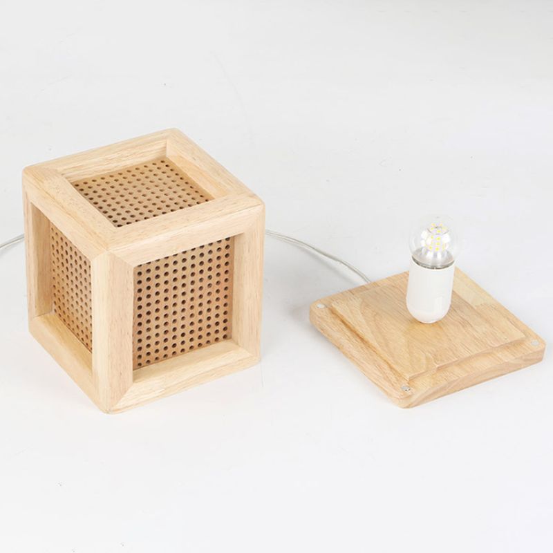 Cube Boîte au chevet mini lampe de nuit en bois 1 tête de tête nordique clair avec trou percé en beige