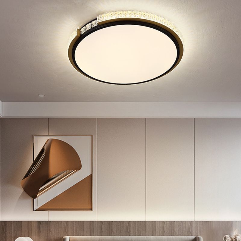 Modern Ceiling Light Round LED Flush Mount Light with Crystal for Living Room