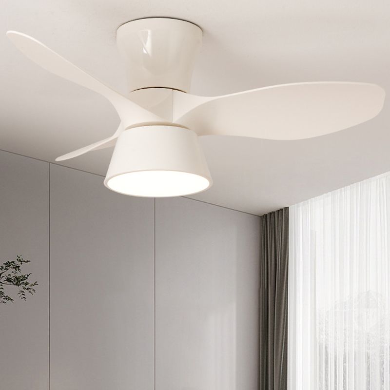 Minimalist LED Fan Light Fixture in Black / White Metal and Plastic Ceiling Fan