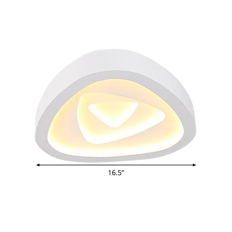 Nordic Style Triangle Ceiling Flush Light 16.5 "19" /20.5 " W Acryl White LED Indoor Lighting in Warm/White/Remote Control Stepless Dimming