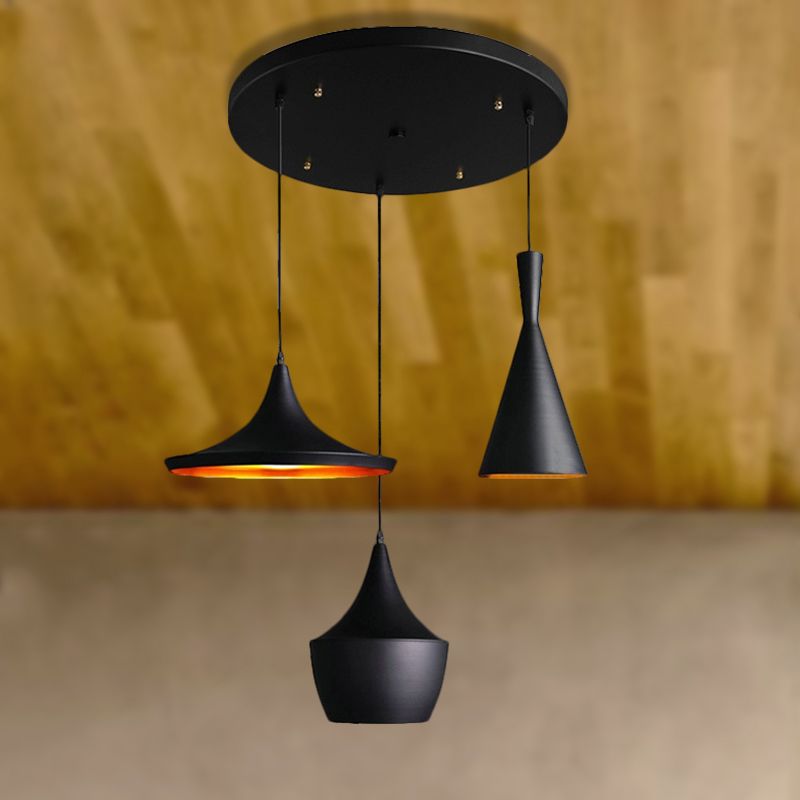 3 Heads Pendant Light with Shade Metallic Industrial Style Restaurant Hanging Light in Black