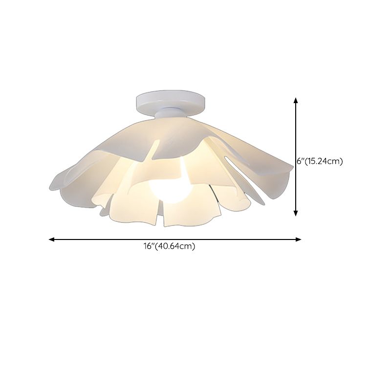 Modernism Acrylic Ceiling Light White Flush Mount Lighting for Foyer