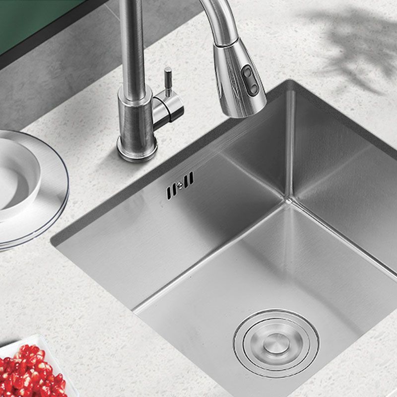 Contemporary Style Kitchen Sink Stainless Steel Kitchen Sink with Drain Assembly