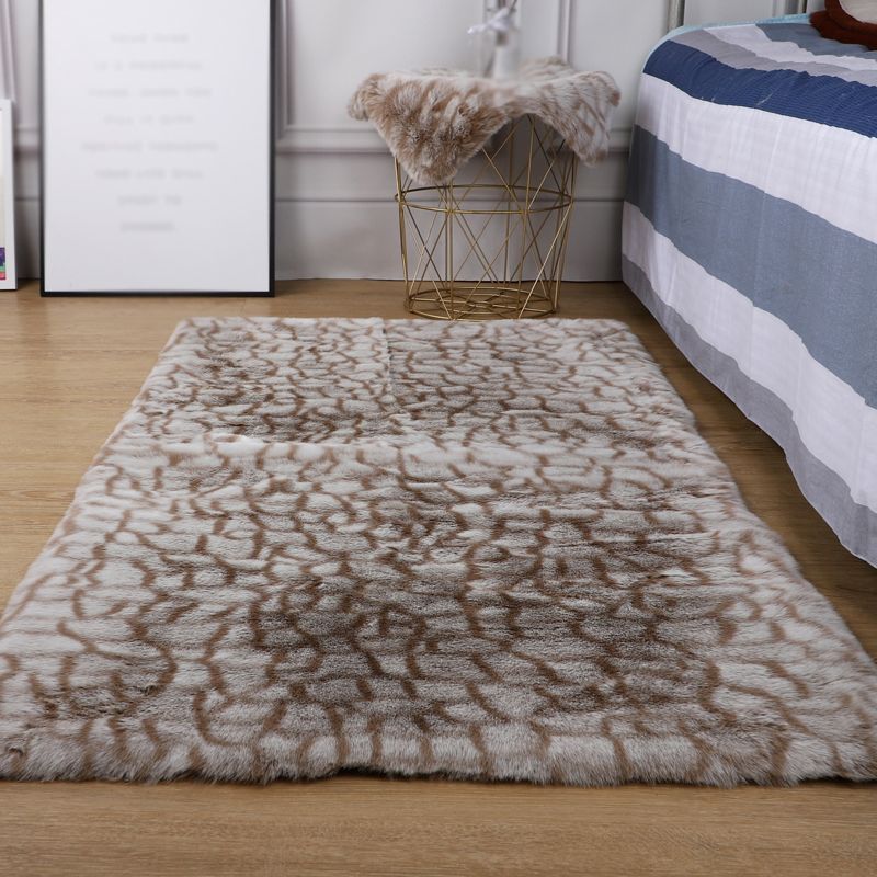 Fancy Living Room Carpet Solid Color Polyester Area Rug Easy Care Area Rug