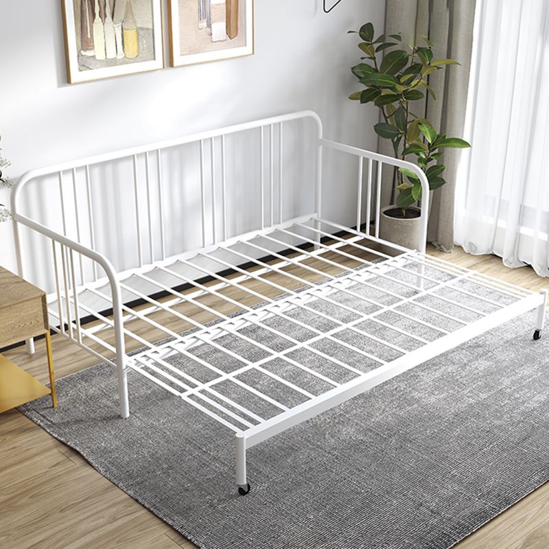 Scandinavian No Theme Kid Bed Metal Frame Solid Color Daybed