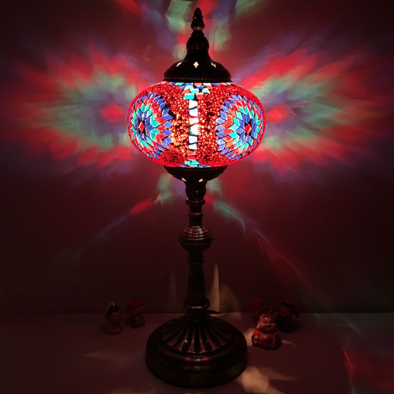 Single Light Desk Lighting Antique Elliptical Stained Glass Night Table Light in White/Red/Blue for Bedroom