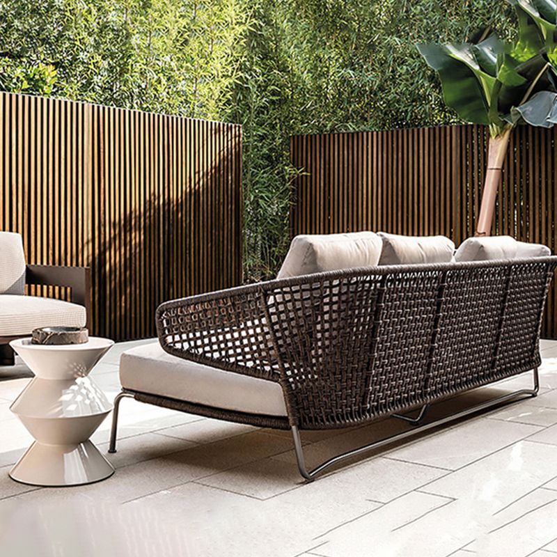 Rust Resistant Rattan Patio Sofa Modern Outdoor Patio Sofa with Cushion