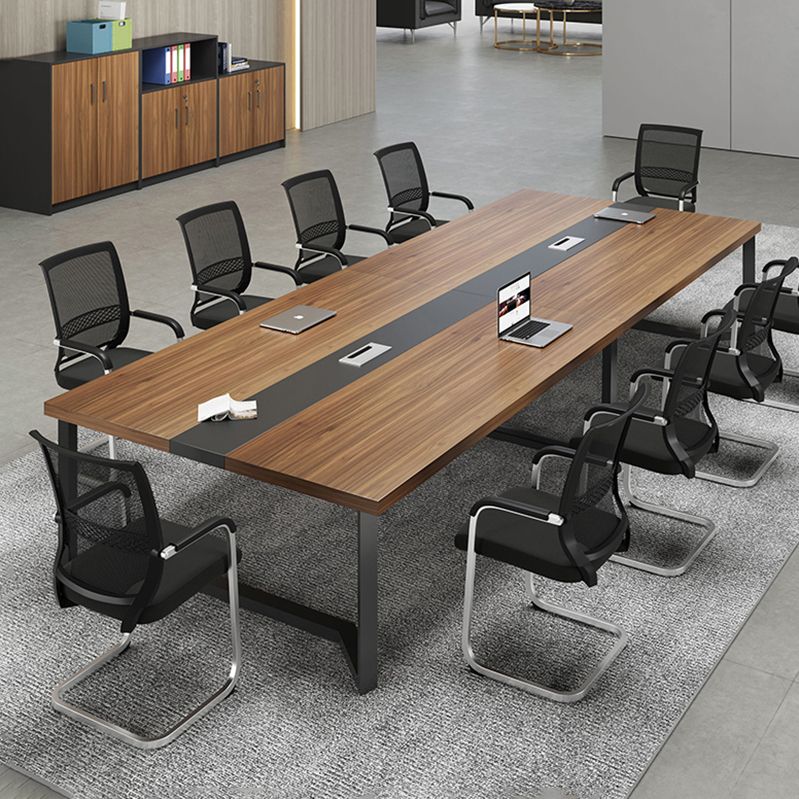 Contemporary Style Meeting Desk Brown Office Desk for Office and Meeting Room