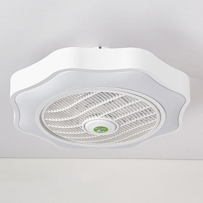 Accesorio de iluminación del ventilador de techo de metal floral lámpara de montaje semi rascilla de estilo LED para dormitorio