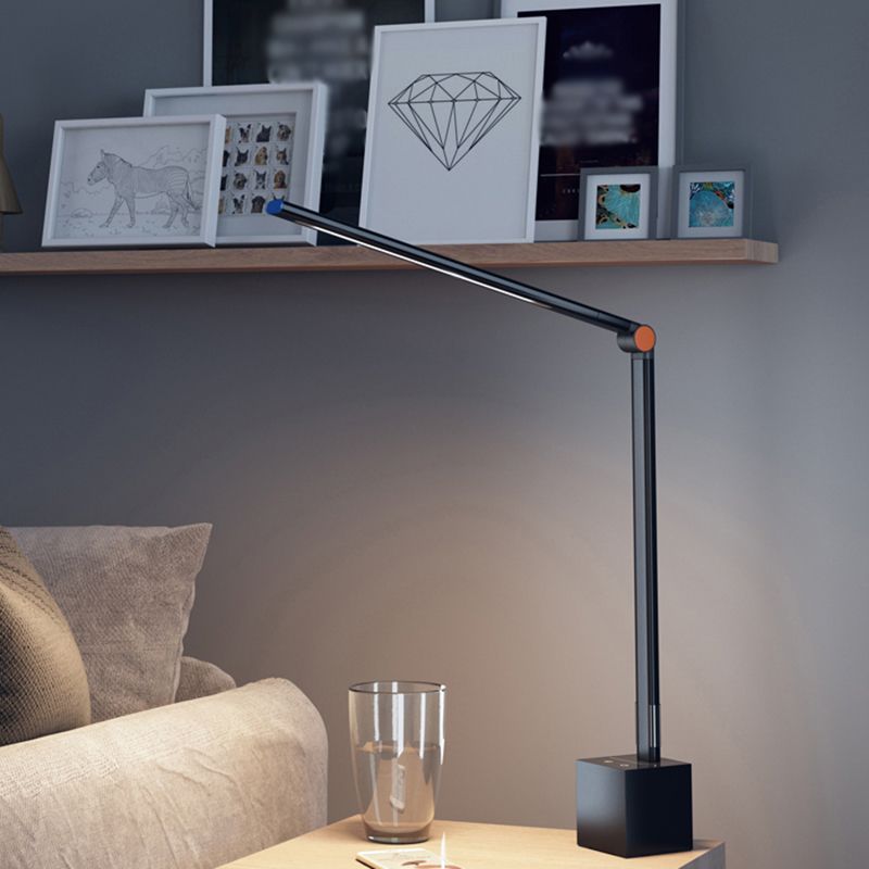 Linear Night Table Lamp Modern Style Metal Single Light Nightstand Lamp in Black