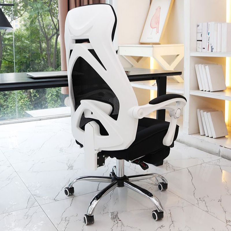 Padded Arms Office Chair Tilt Mechanism No Distressing Desk Chair with Wheels