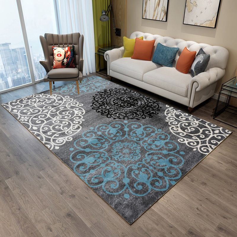 Blue Paisley Printed Rug Polyester Traditional Carpet Stain Resistant Rug for Living Room