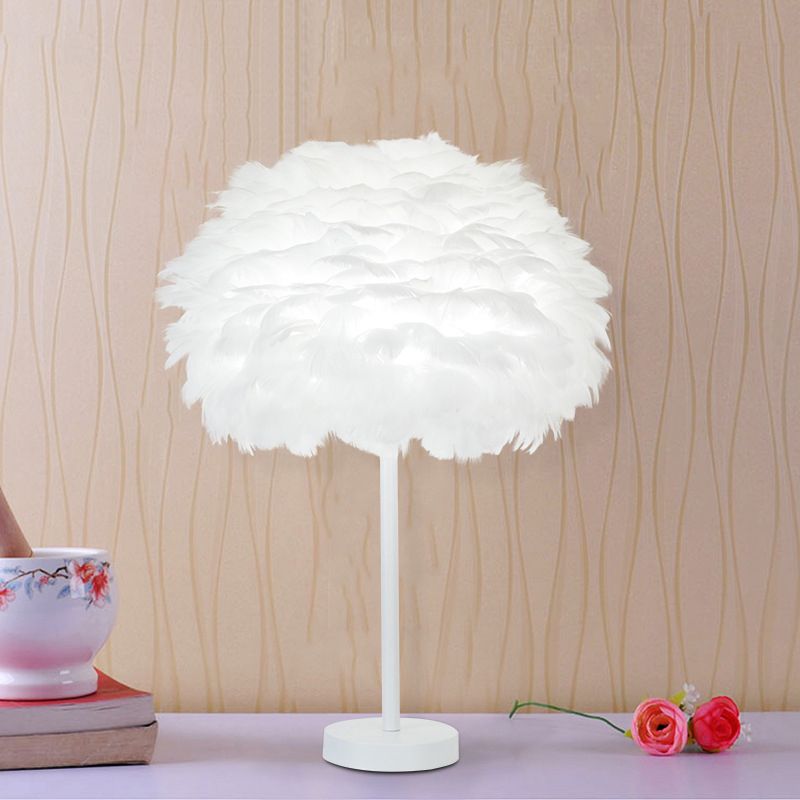 Layered Feather Night Lamp Minimalist 1-Head White Oval Table Lighting, 12"/16" Width