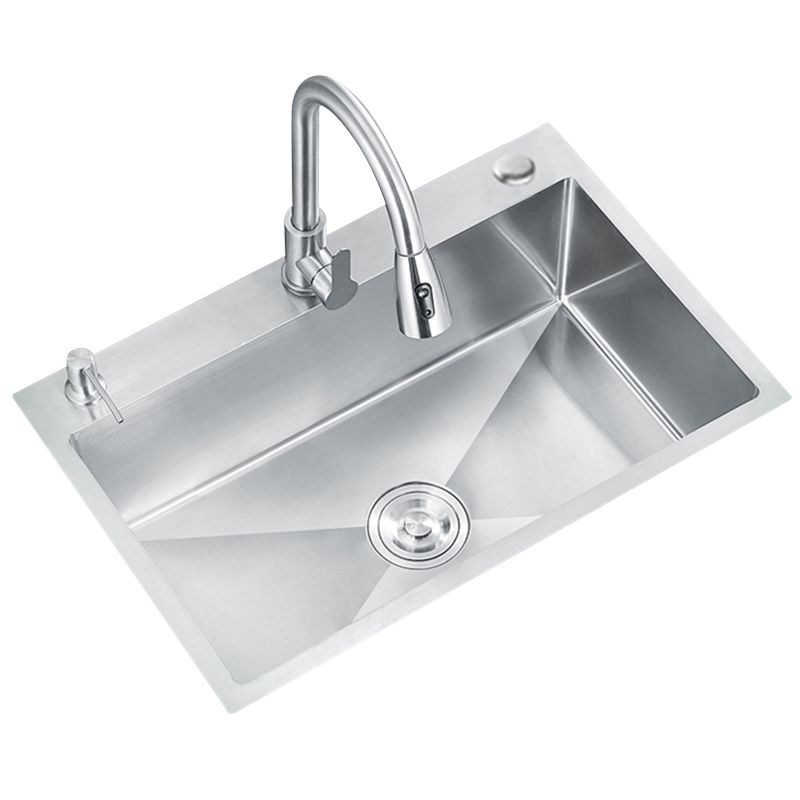 Classic Style Kitchen Sink Stainless Steel Colorfast Kitchen Sink with Drain Strainer Kit