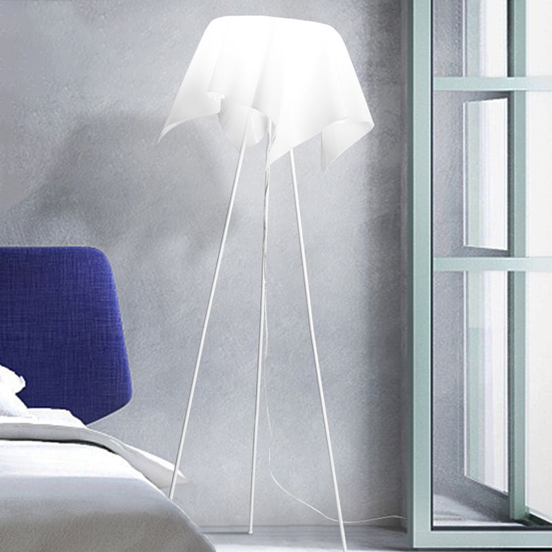 White Handkerchief Shape Floor Light Simplicity 1 Head Acrylic Tri-Leg Standing Lamp for Bedside