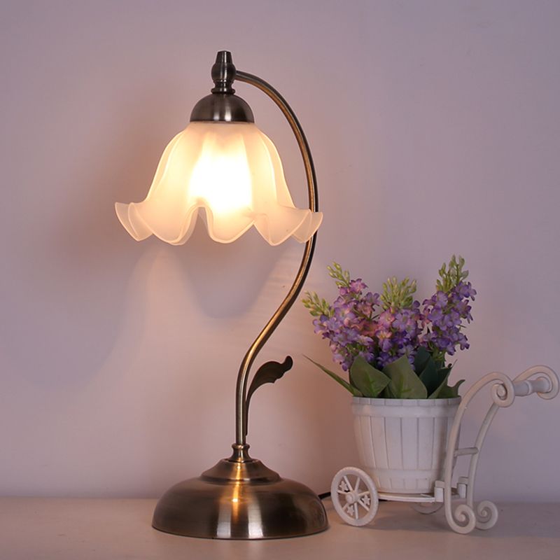 Moderner Stil Blumenform Tischlampe Glas 1 Lichttisch Licht